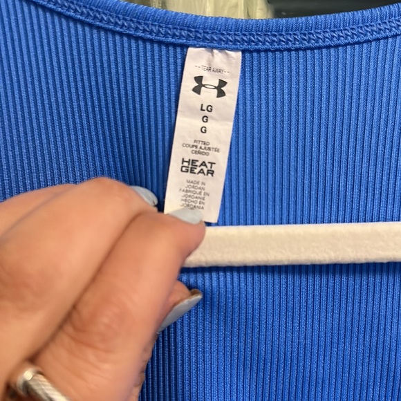 Under armour camisole - Picture 2 of 2